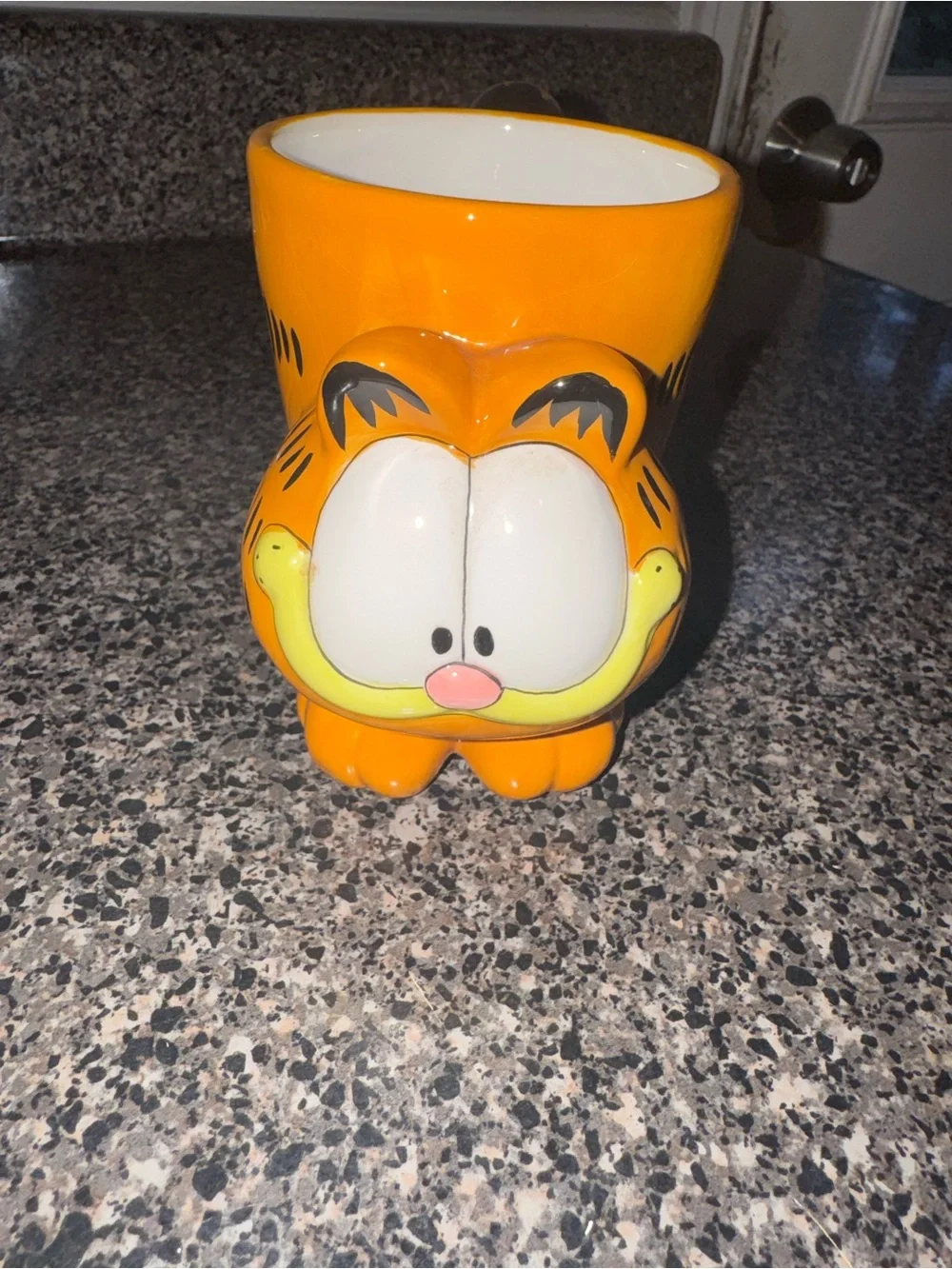 2005 Garfield Burton Ceramic Coffee Mug Tail Handle